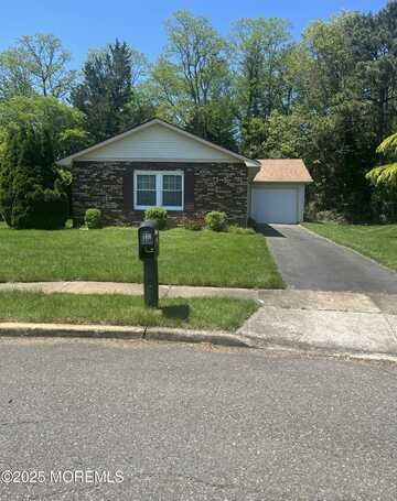 18 Andes Court, Brick, NJ 08724
