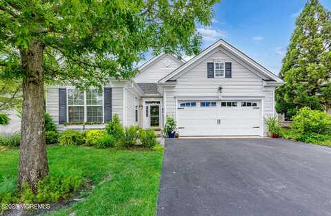 19 Balmoral Drive, Jackson, NJ 08527