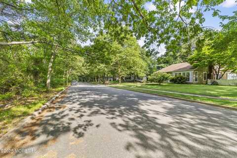 731a Chatham Lane, Manchester, NJ 08759
