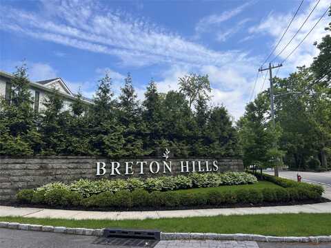 308 Breton Way, Glen Cove, NY 11542
