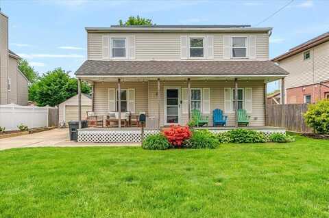8 Alton Road, Babylon, NY 11702