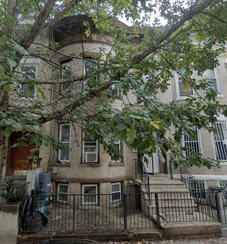 199 Lincoln Avenue, Brooklyn, NY 11208