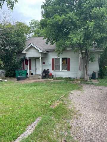 205 S Carpenter Street, Mart, TX 76664