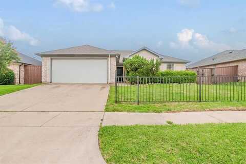 904 Havenbrook Drive, Arlington, TX 76001