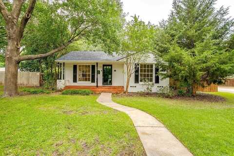 102 Harbin Avenue, Waxahachie, TX 75165