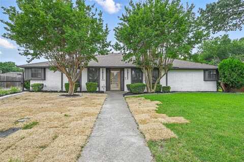 1425 Cassandra Circle, DeSoto, TX 75115