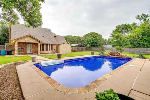 3106 Crockett Street, Granbury, TX 76049