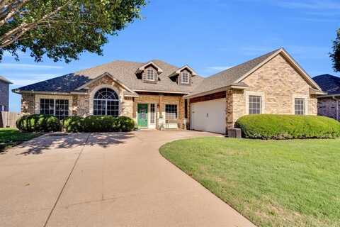 114 Winters Edge Drive, Red Oak, TX 75154