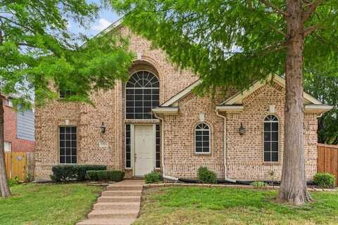 5723 Green Hollow Lane, The Colony, TX 75056