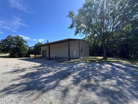 366 County Road 147, Gainesville, TX 76240