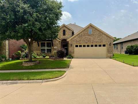 9304 Moon River Drive, Arlington, TX 76002