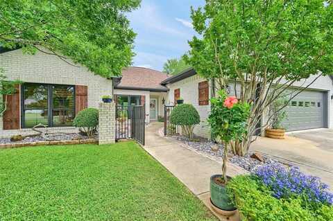 218 Cayuga Trail, Lake Kiowa, TX 76240