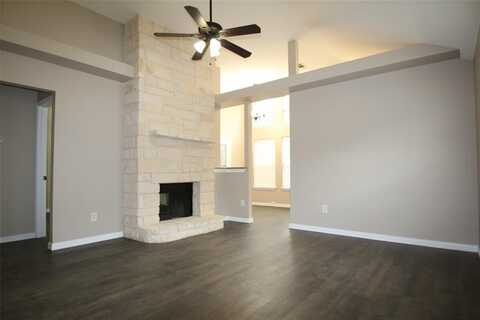 6812 Cuculu Drive, Fort Worth, TX 76133