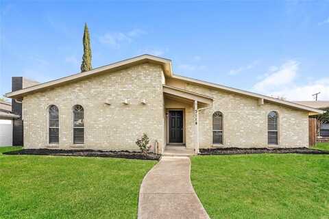 3114 Echo Drive, Grand Prairie, TX 75052