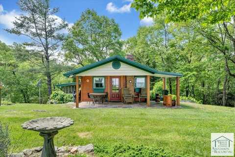677 Belair Rd, Meadows of Dan, VA 24120