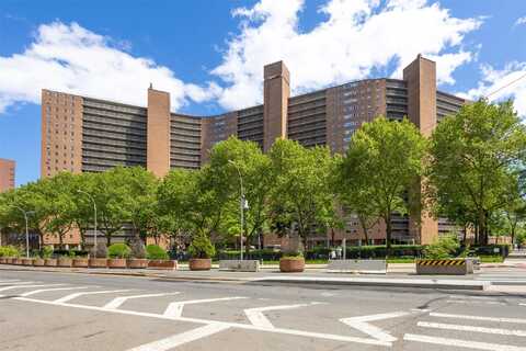 215 Park Row, New York (Manhattan), NY 10038