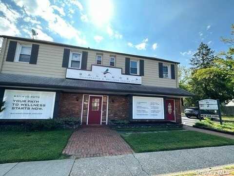 198 New York Avenue, Huntington, NY 11743