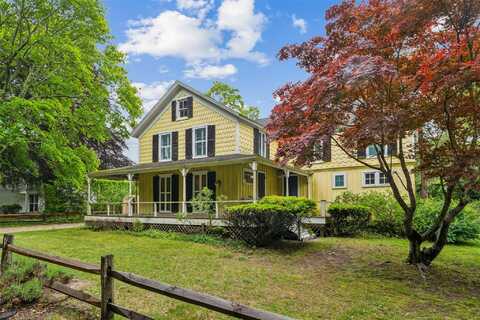 33 Woodbridge Lane, Quogue, NY 11978