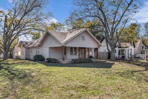 2700 Pine Avenue, Waco, TX 76708