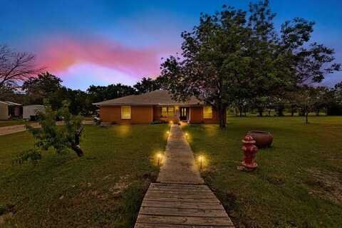 914 Glengarden Street, Krum, TX 76249