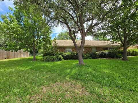 6451 El Toro Court, Fort Worth, TX 76133