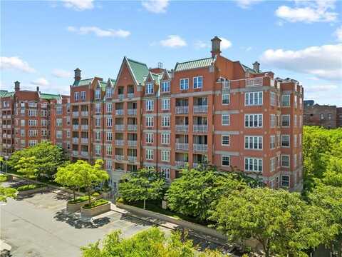 150 Oceana Drive W, Brooklyn, NY 11235
