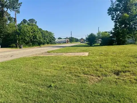 365 28th Street NE, Paris, TX 75460