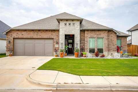 1305 Crown Valley Drive, Weatherford, TX 76087