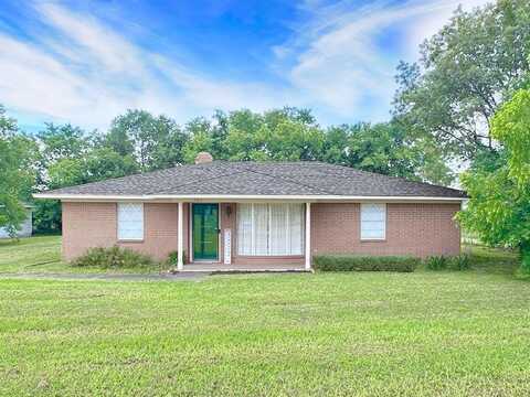 303 Luby Drive, Tom Bean, TX 75489