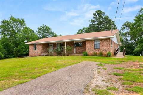 2630 E Lake Drive, Gladewater, TX 75647
