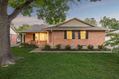 9606 Livenshire Drive, Dallas, TX 75238