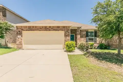 2409 Buelingo Lane, Fort Worth, TX 76131