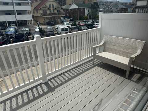 619 E Broadway, Long Beach, NY 11561