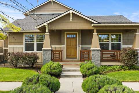 2997 NE Hope Drive, Bend, OR 97701
