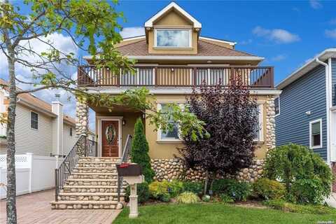 225 E Walnut Street, Long Beach, NY 11561