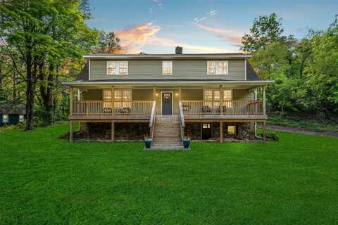 546 South Street, Highland, NY 12528