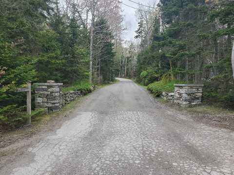 36 Eastwood Court, Bristol, ME 04539