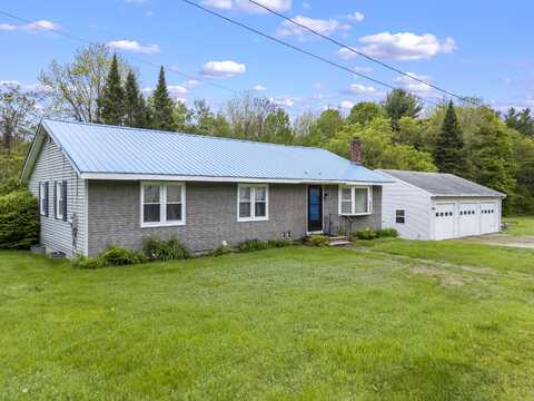 4 Andrews Road, Winthrop, ME 04364