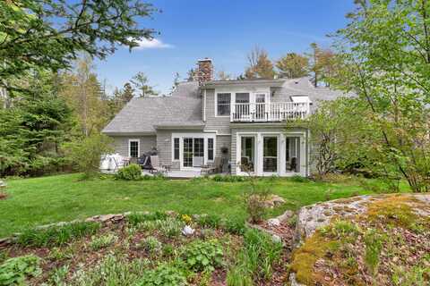 2 Round Cove Lane, Phippsburg, ME 04562