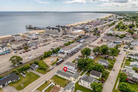 21 Milliken Street, Old Orchard Beach, ME 04064