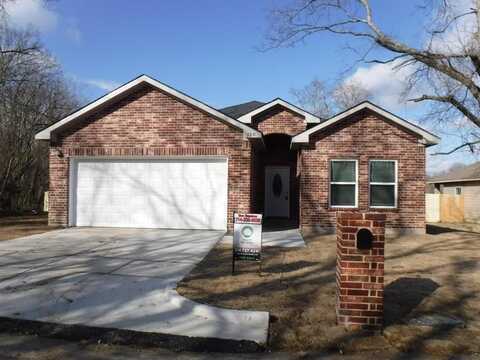 920 Jones Street, Greenville, TX 75401