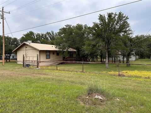 300 Hogg Creek Road, Brownwood, TX 76801