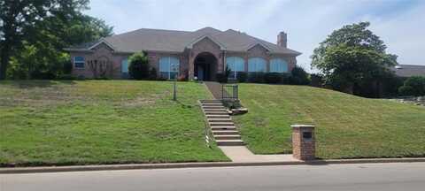 14 Crosslands Road, Benbrook, TX 76132