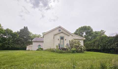 1132 College Avenue, Old Town, ME 04468