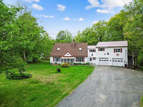 79 Reynolds Hill Road, Sidney, ME 04330