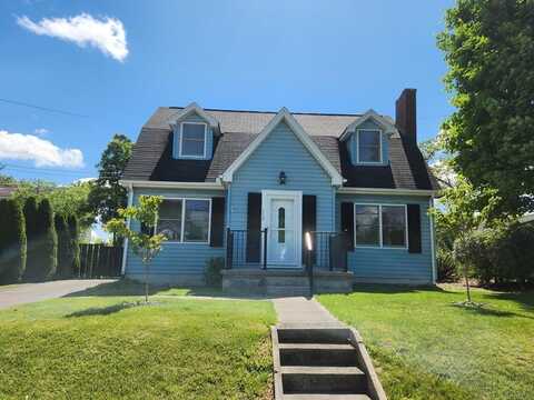 112 N. State Street, ATHENS, WV 24712