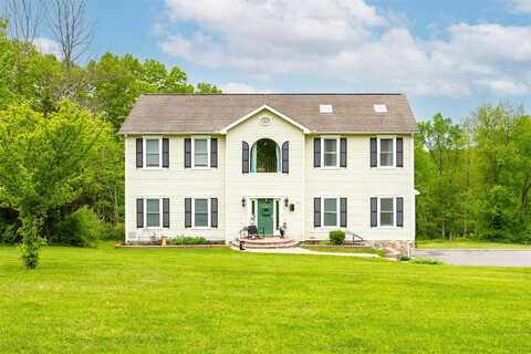12 Broadview Lane, Red Hook, NY 12571