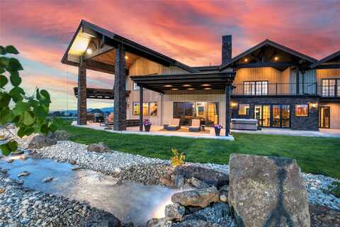 1135 Golf Course Road, Hamilton, MT 59840