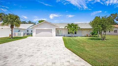 3903 SE 18th, CAPE CORAL, FL 33904