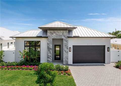 530 107th, NAPLES, FL 34108